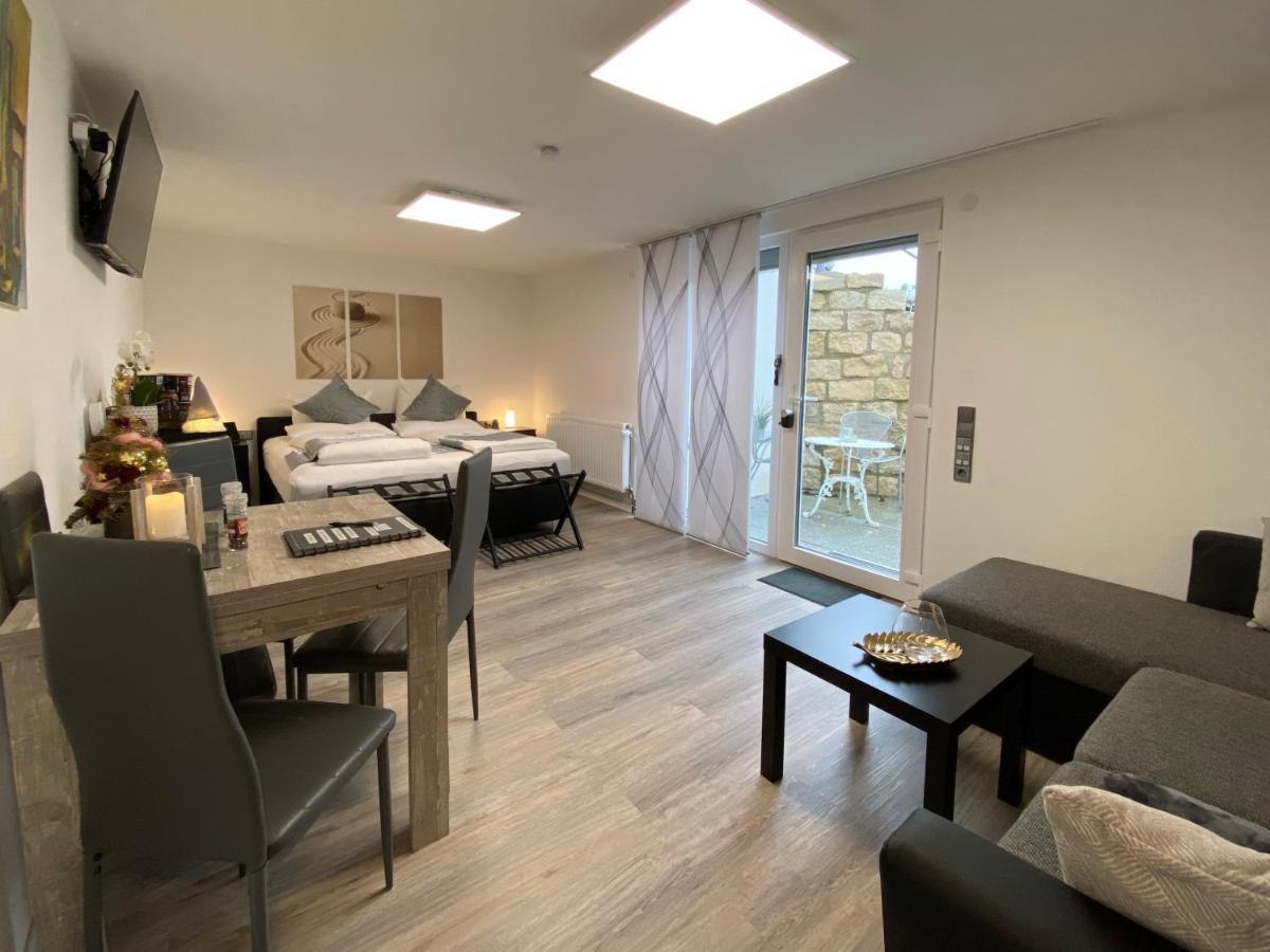 1,5 Zimmer Apartment In S-Bahn Naehe, 35 Qm, Max 4 Pers, Zentral, Private Terasse, Internet 250 Mbit Gaertringen Exterior photo